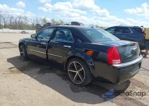 2009 Chrysler 300C Hemi из США, поврежденный, VIN 2C3KA63T89H580741